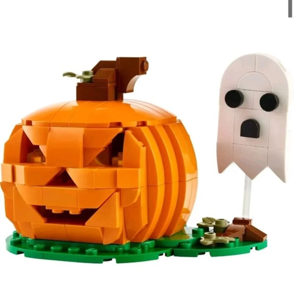 Lego Creator 40697 Halloween Pumpkin with Light Brick! 254 pc.